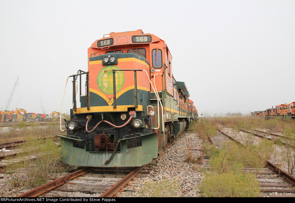 BNSF 568